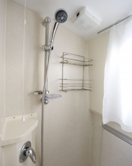 Capri Shower
